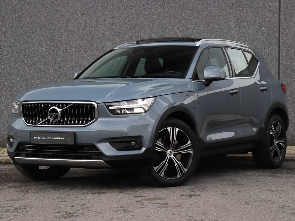 Volvo XC40 1.5 T5 Recharge Business Pro PLUG-IN HYBRID | L-037-KB
