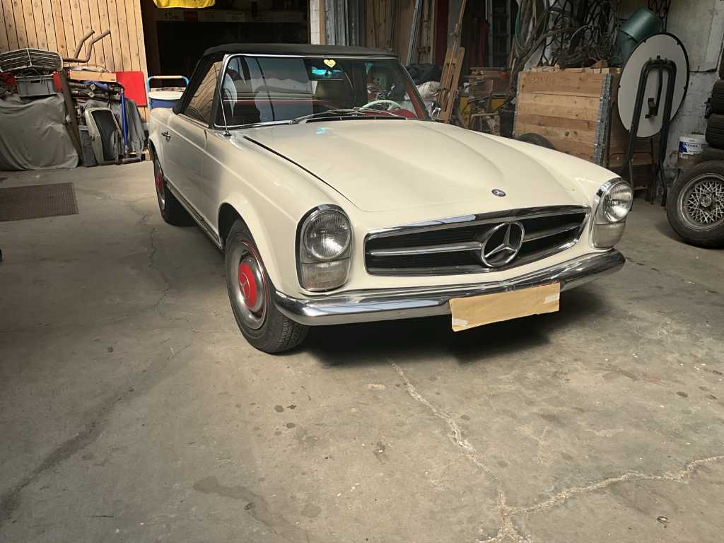 Mercedes Pagode - 1963