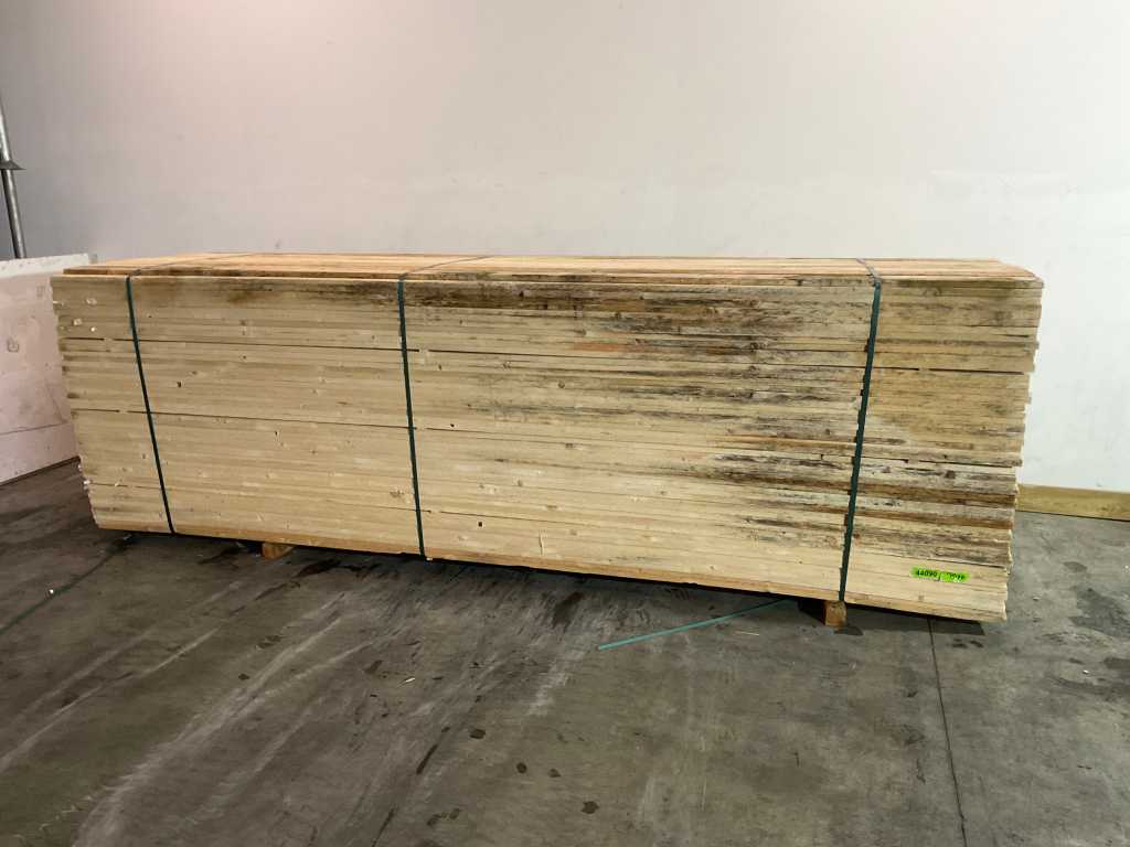 Vuren plank 390x10x2,2 cm (90x)
